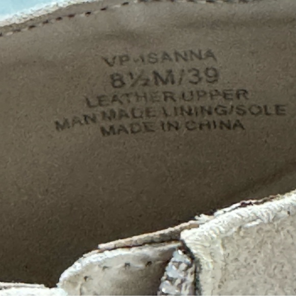 Vince Camuto VP Isanna Boots - Picture 15 of 15